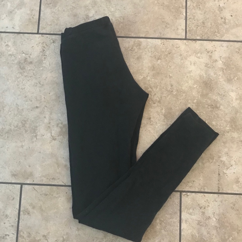 Black brandy Melville leggings